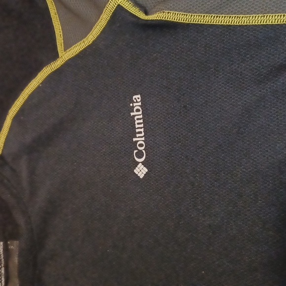 Columbia omni wick advance evaporation tee black grey(gray) and yellow - Picture 2 of 11